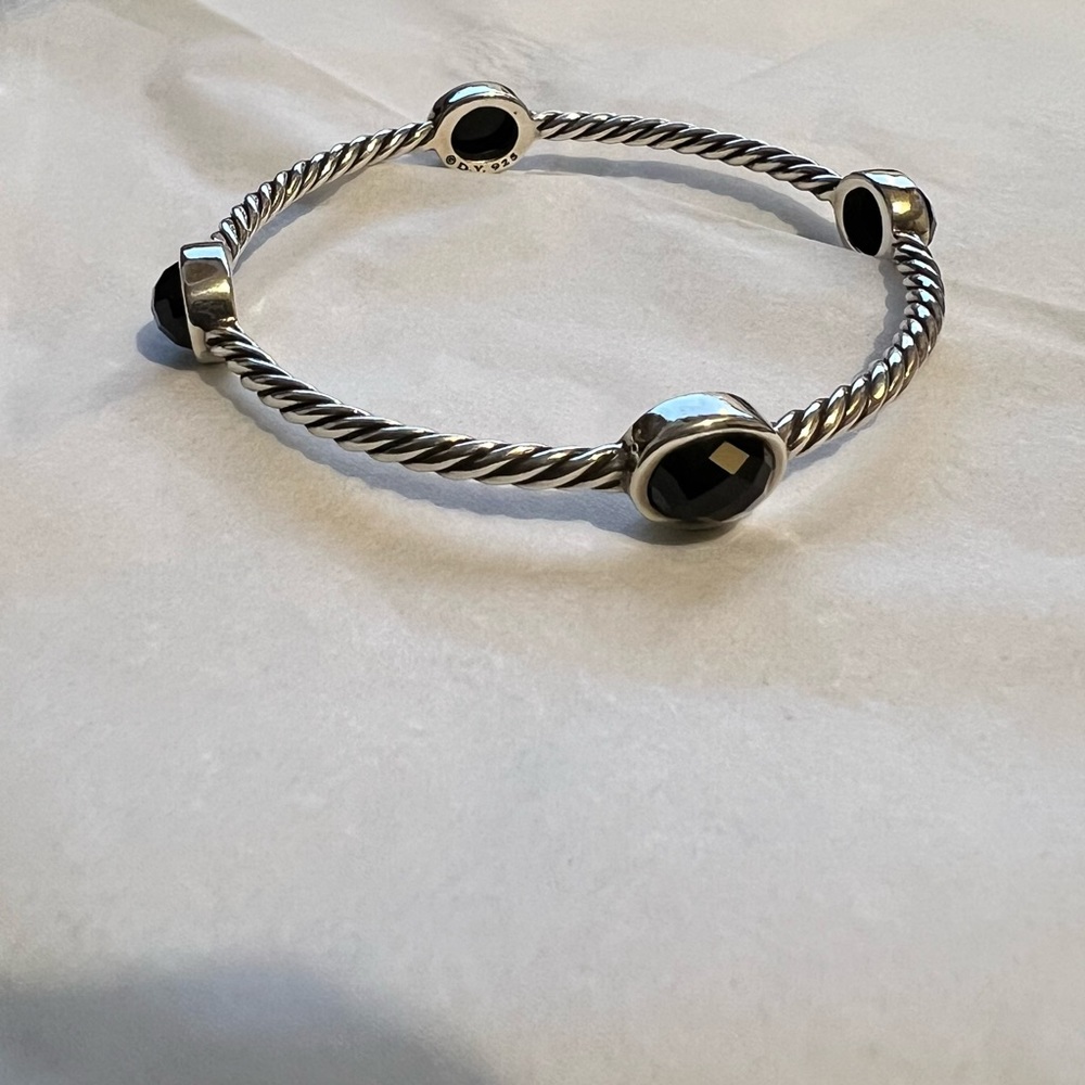 David Yurman 4 Station Black Onyx 10X9 mm Oval Renaissance Bangle - Picture 3 of 5